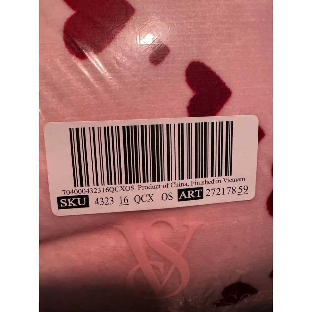 Victoria’s Secret PINK Sherpa Blanket xl pink hearts red  y2k og logo blanket